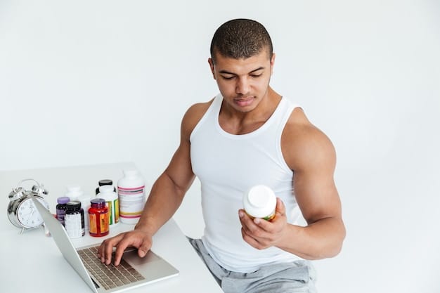 A man precisely measuring a scoop of creatine powder on a digital scale, with a shaker bottle and a workout journal in the background, illustrating precise dosing.